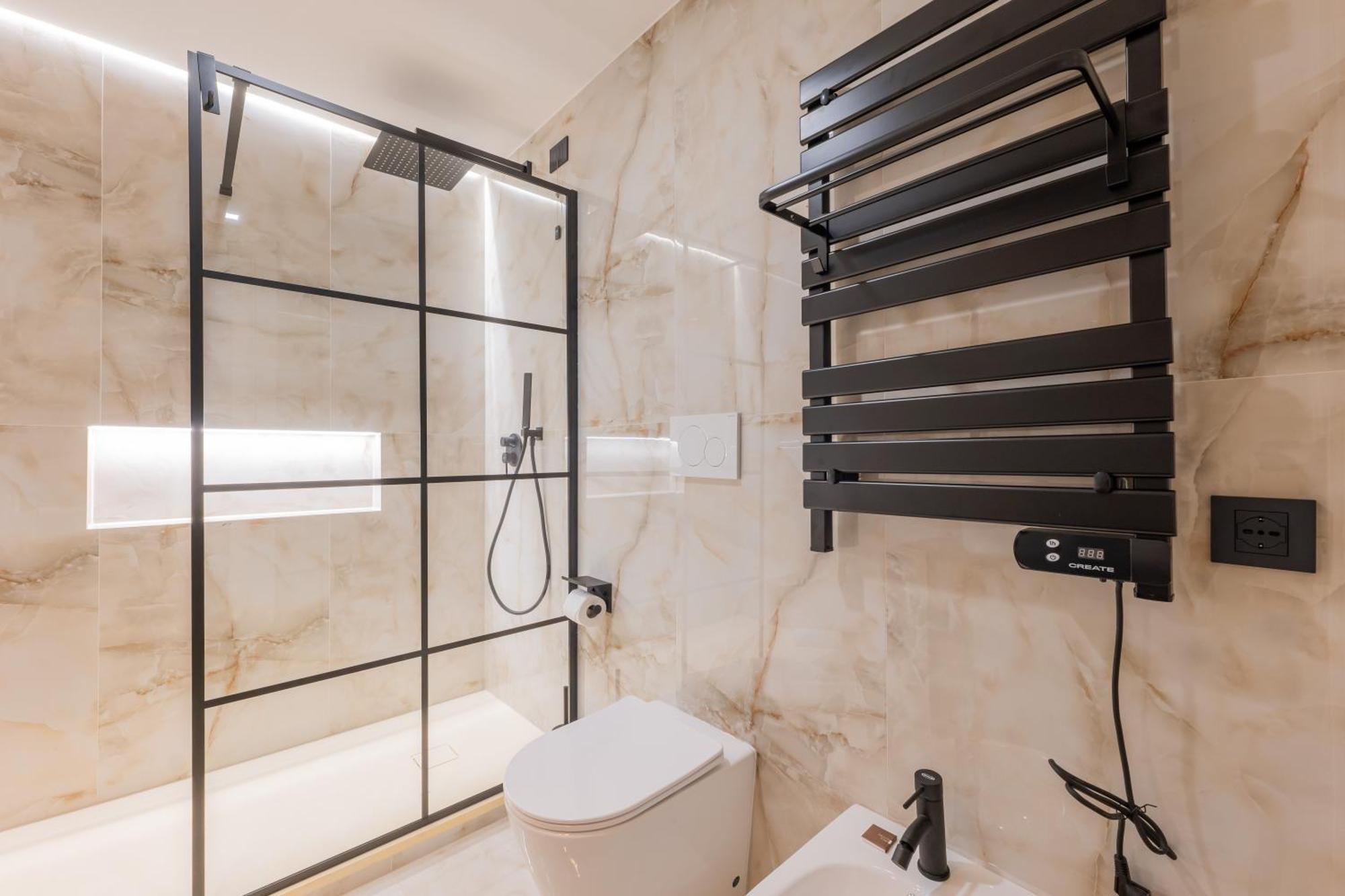 Maria Cristina Boutique Rooms ตรีเอสเต ภายนอก รูปภาพ